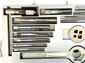9-52344 CRAFTSMAN Sears Tap Die Set #2
