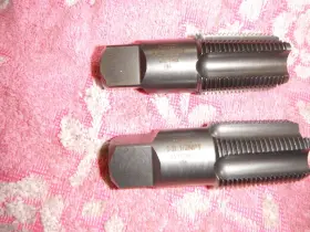 1905-ZR IRWIN HANSON Npt Taper Pipe Tap Carbon Steel Zr