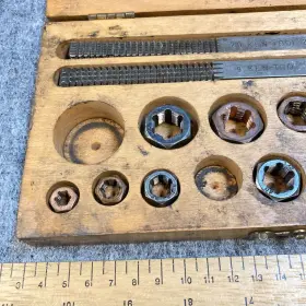 TD-16 KEN TOOL Rethreading Die File Set Wood #3