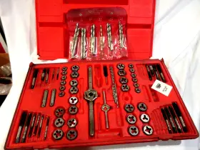 TD117 MAC Tools Tap Die Set