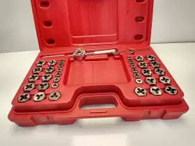 TD76COMBOS-US MAC TOOLS Tap Die Set #2