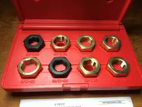 TR2579A MAC TOOLS Fraction Wheel Stud Threader Kit #2