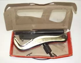 76636 NES 3 Rethreading Tool