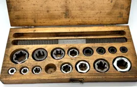 96662 SK Tools Course Die Set Rethreader Thread Chaser File