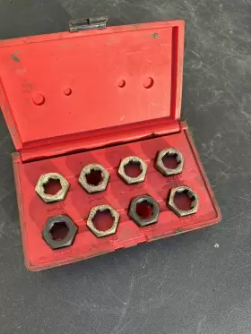 RD-8 SNAP-ON Fractional Rethreading Set