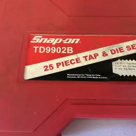 TD9902B SNAP-ON Tap Die Set Incomplete #2