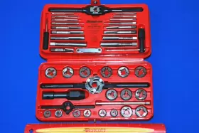 TDM-2425 SNAP-ON Tools Tap Die Set #2