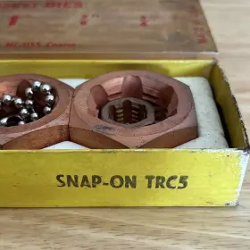 TRF5-TRC5 SNAP-ON Nf Uss Coarse Rethreading Dies Hex Nut #3