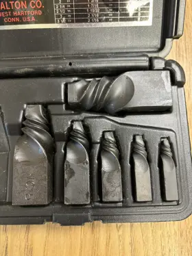 50205 WALTON Pipe Bolt Extractor Set Reps #3