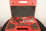 Snap On Tools Usa 25pc. Sae Tap & Die Set Inches Imperial Coarse Fine Td9902b. Fixed Price $399.99.