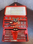 Snap On Td-2425 Sae Tap & Die Set W/case (td-10a Double Hex Is Broken). Fixed Price $135.00.