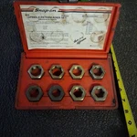 Snap-on Rd8 Spindle Rethreading Set Cv Joint Axle Fractional & Metric 8pc + Case. Fixed Price $44.90.