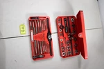 Snap-on Td-2425 Tap & Die Set With Double Hex Complete. Fixed Price $289.99.